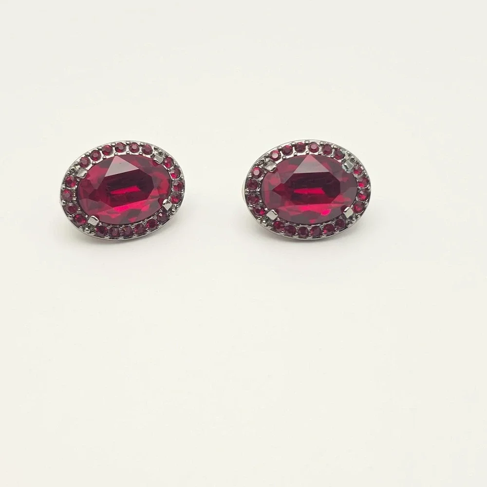 VTG SWAROVSKI Earrings Austrian Crystal Wine Red Gunmetal‎ Grey Clip-Ons Signed